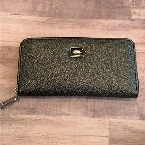 BCBG Wallet with Zipper